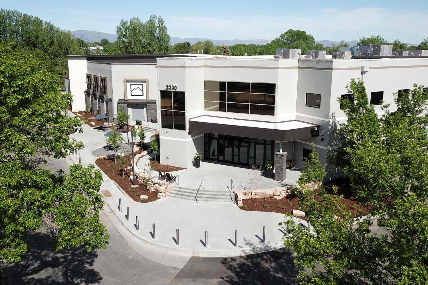 We're so glad you're here. · Mountain View Community Church